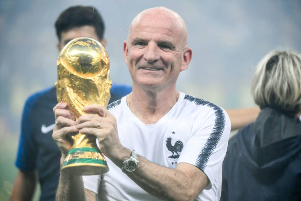 他在禁区外 他在禁区外