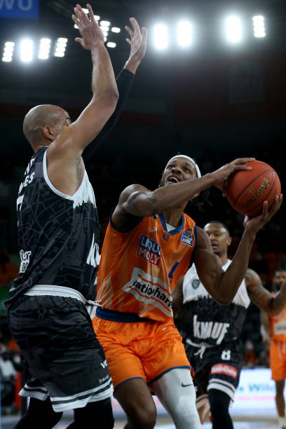 次通过机动 次通过机动